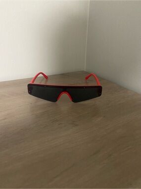 Red skinny sunglasses
